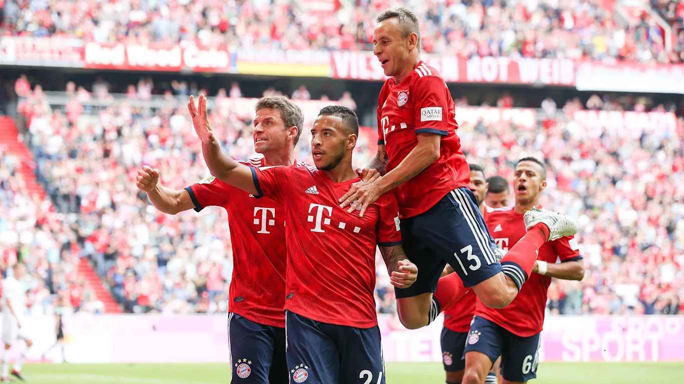 Bayern-Munich-vs-Bayer-Leverkusen-Tro-lai-ngoi-dau-00h30-ngay-01-12-Giai-VDQG-Duc-Bundesliga-2