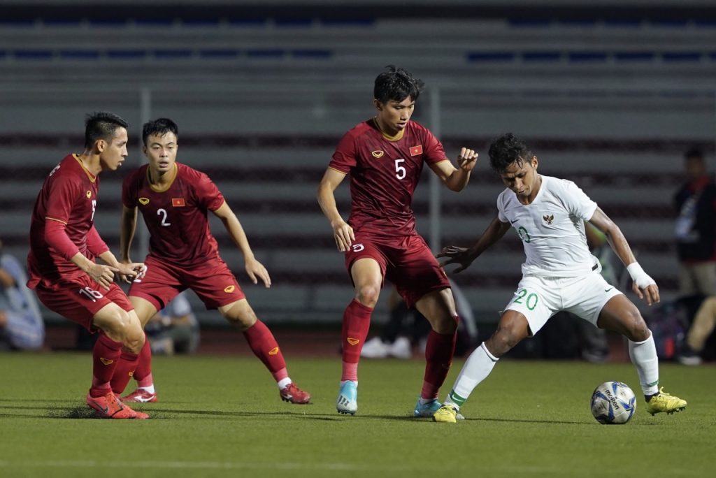 U22-Indonesia-vs-U22-Viet-Nam-Tam-huy-chuong-vang-dau-tien-19h00-ngay-10-12-SEA-Games-30-2