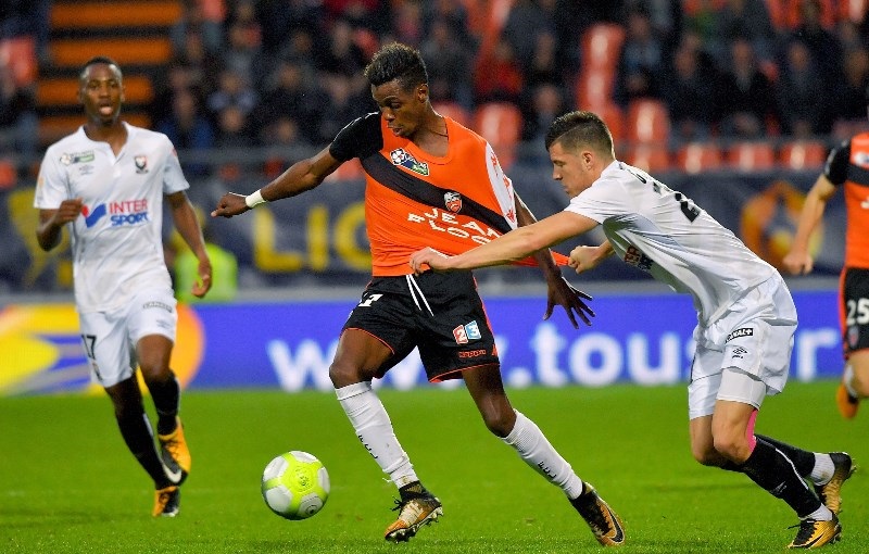 lorient-vs-caen-chu-nha-chac-thang-02h45-ngay-14-01-hang-nhi-phap-ligue-2-1