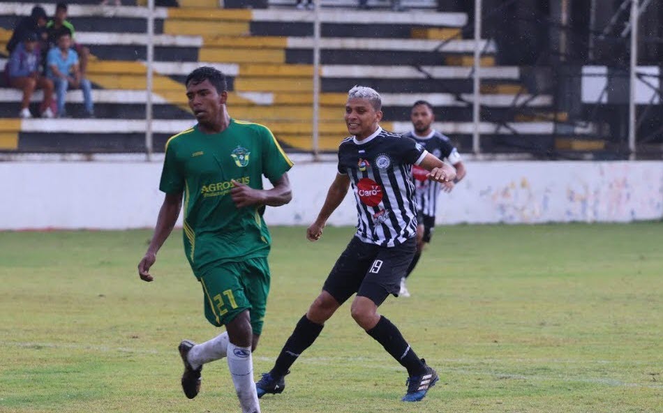 municipal-jalapa-vs-walter-ferretti-08h00-ngay-22-03-2